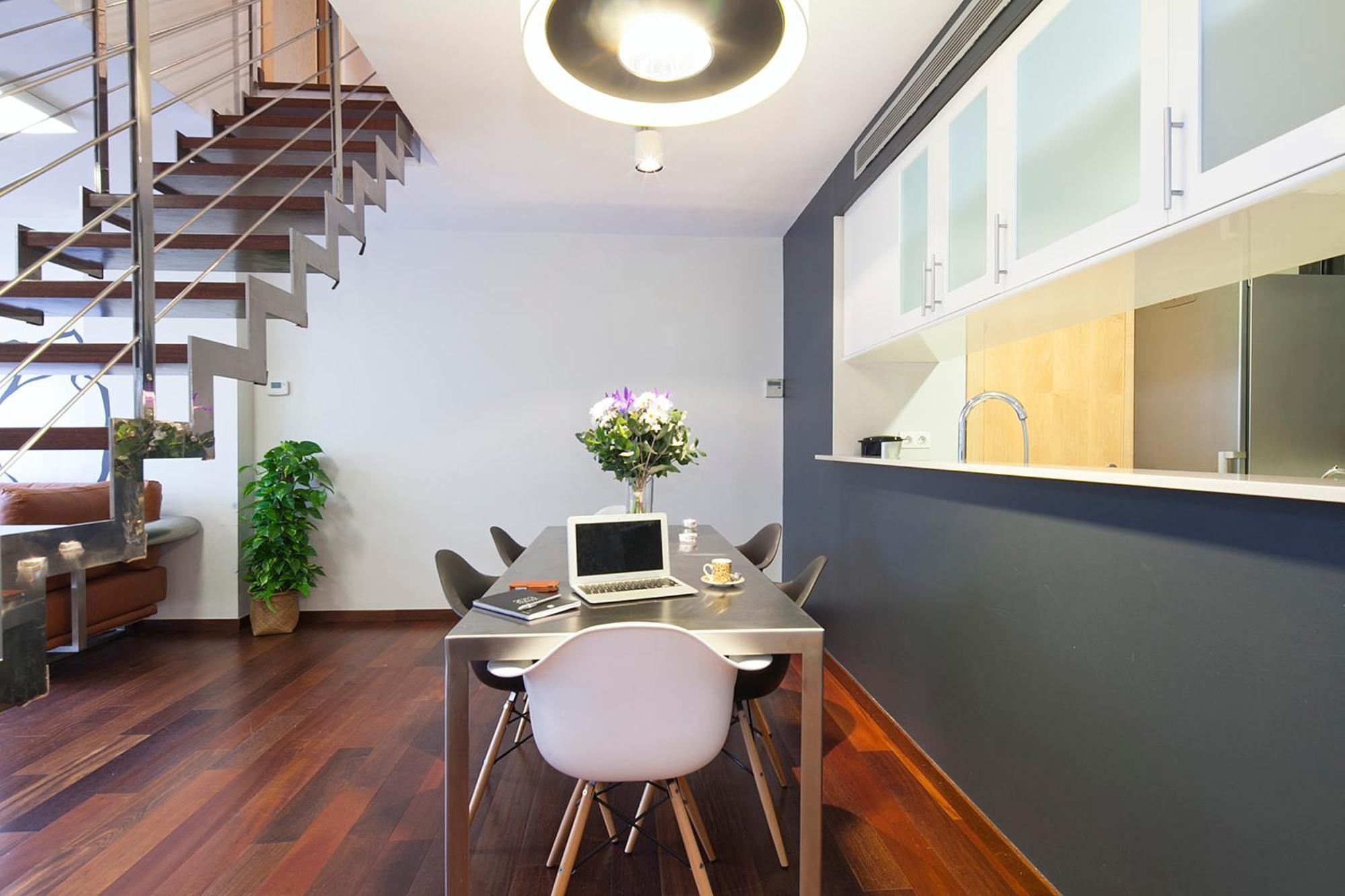 My Space Emirates - Splendid Apartment With Terrace And Pool Near Park Gueell Barcelona Kamer foto